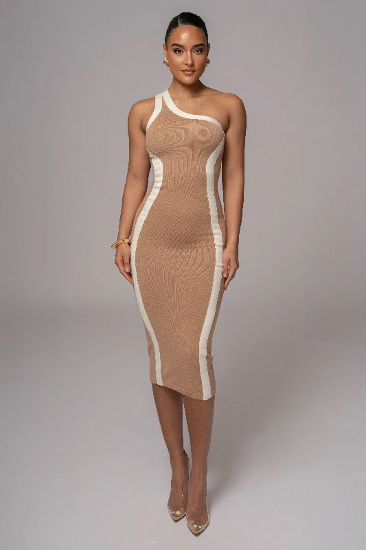 Today’s Special ruched dressBeige Breann Contrast Maxi Dress