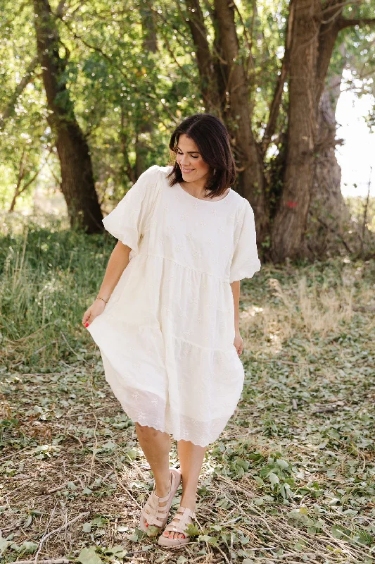 Overstock elegant dressWrenly Midi